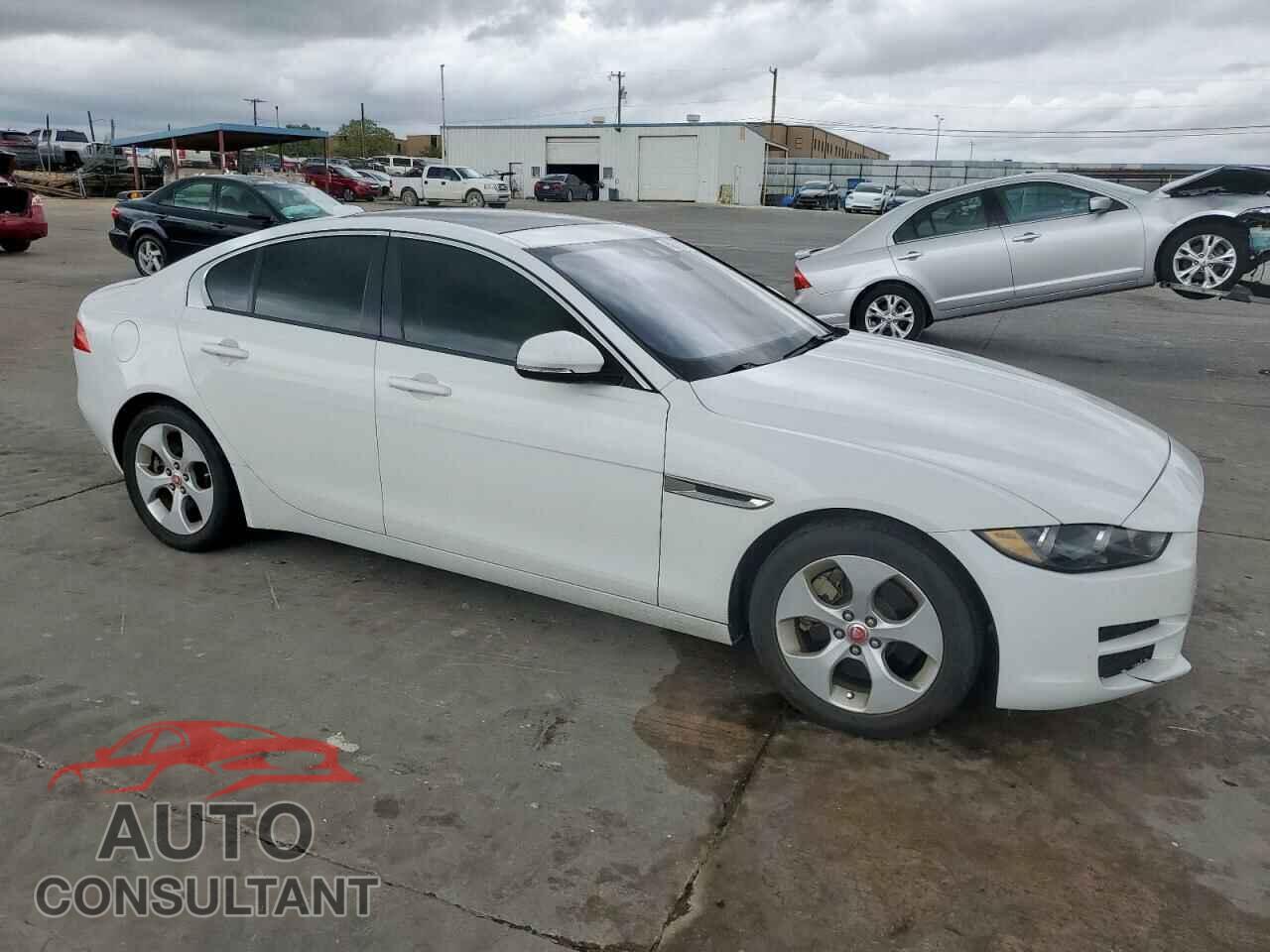 JAGUAR XE 2018 - SAJAR4FX4JCP31280