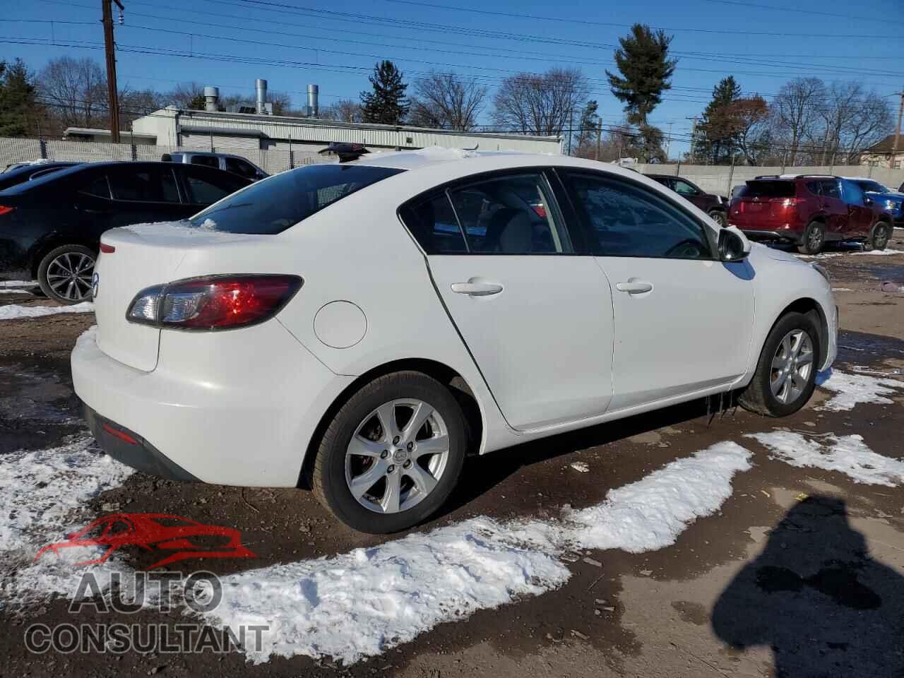 MAZDA 3 2010 - JM1BL1SG5A1284009