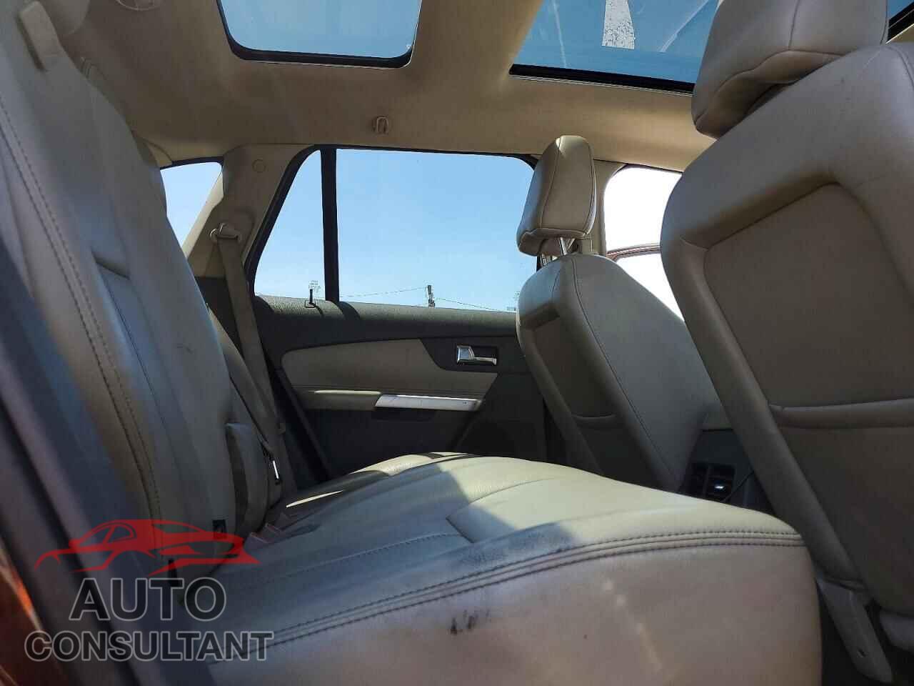 FORD ALL OTHER 2012 - 2FMDK3KC8CBA41477