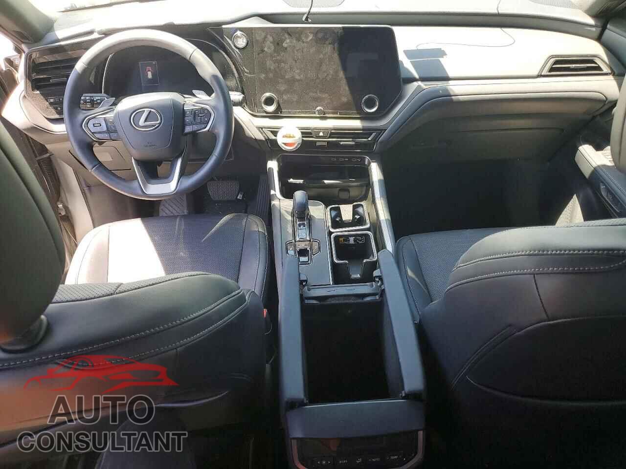 LEXUS UNKNOWN 2024 - 5TDAAAA60RS001301