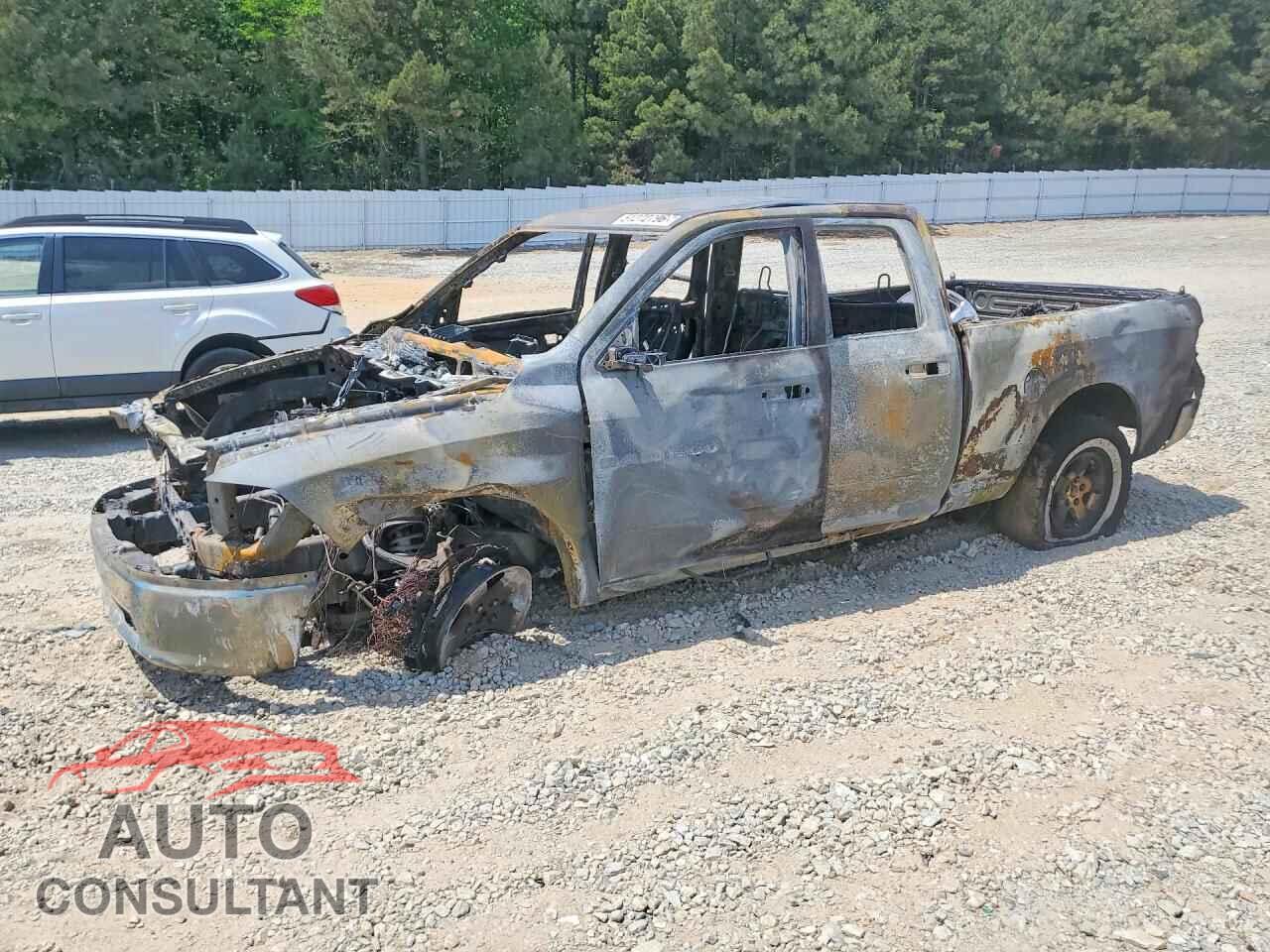 DODGE RAM 1500 2012 - 1C6RD7GP3CS279483