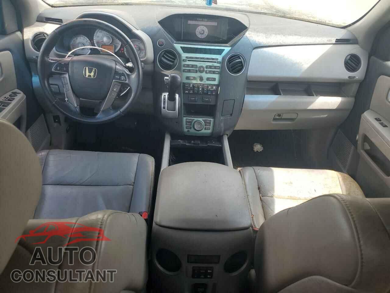 HONDA PILOT 2011 - 5FNYF3H71BB019679