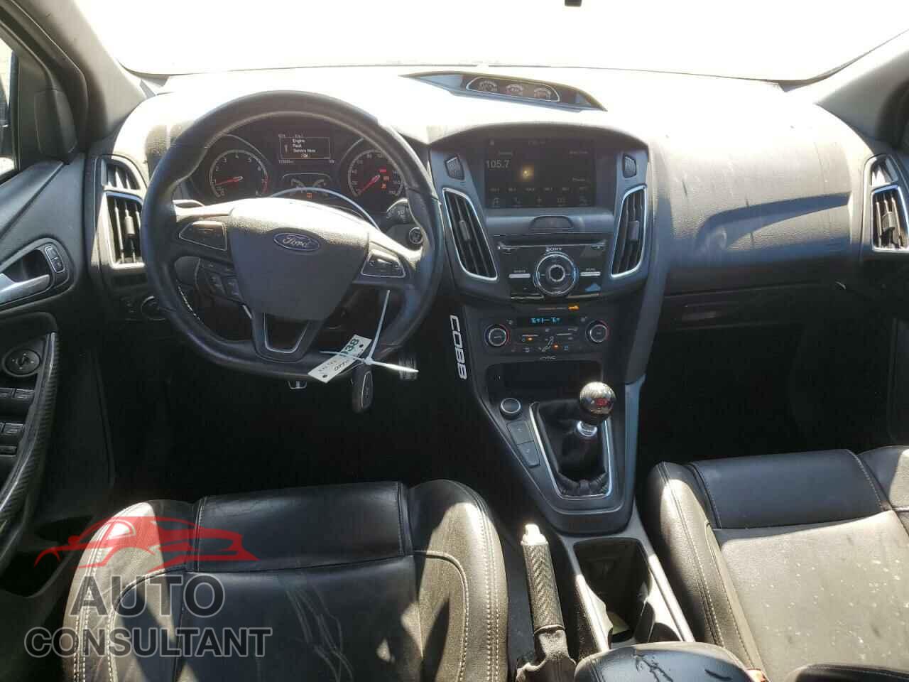 FORD FOCUS 2016 - 1FADP3L97GL200624