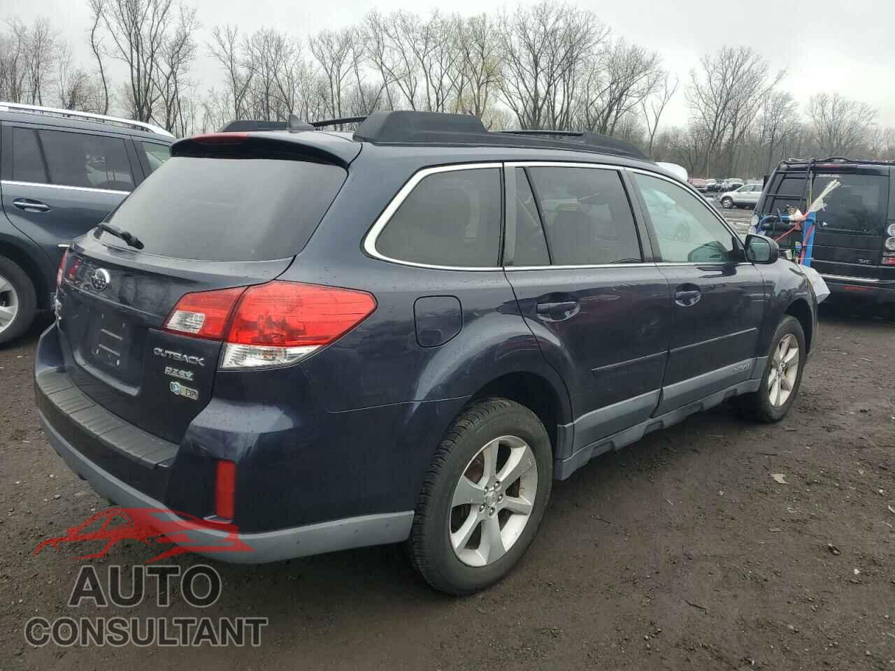 SUBARU OUTBACK 2013 - 4S4BRBKC5D3200616