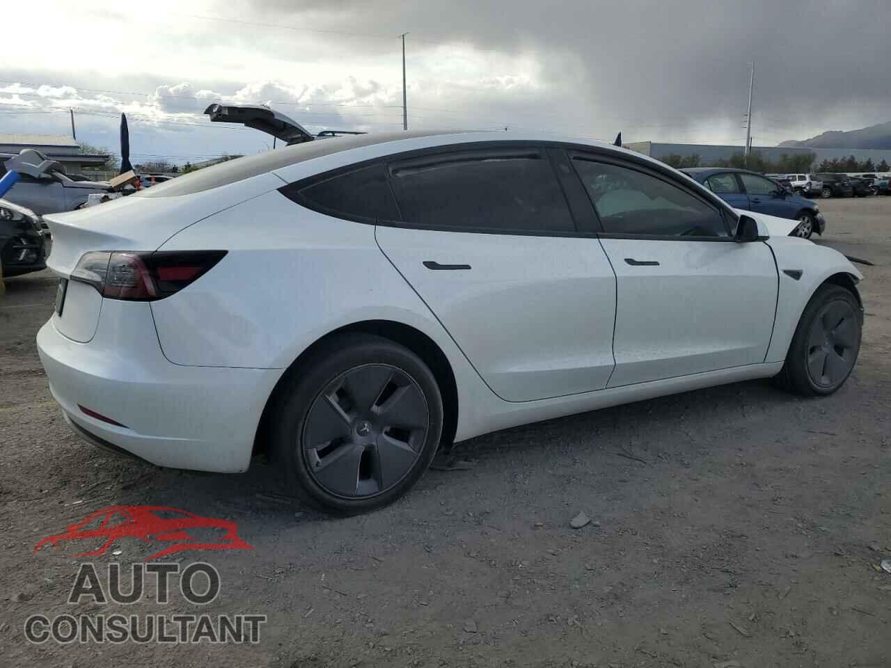 TESLA MODEL 3 2023 - 5YJ3E1EA9PF588482