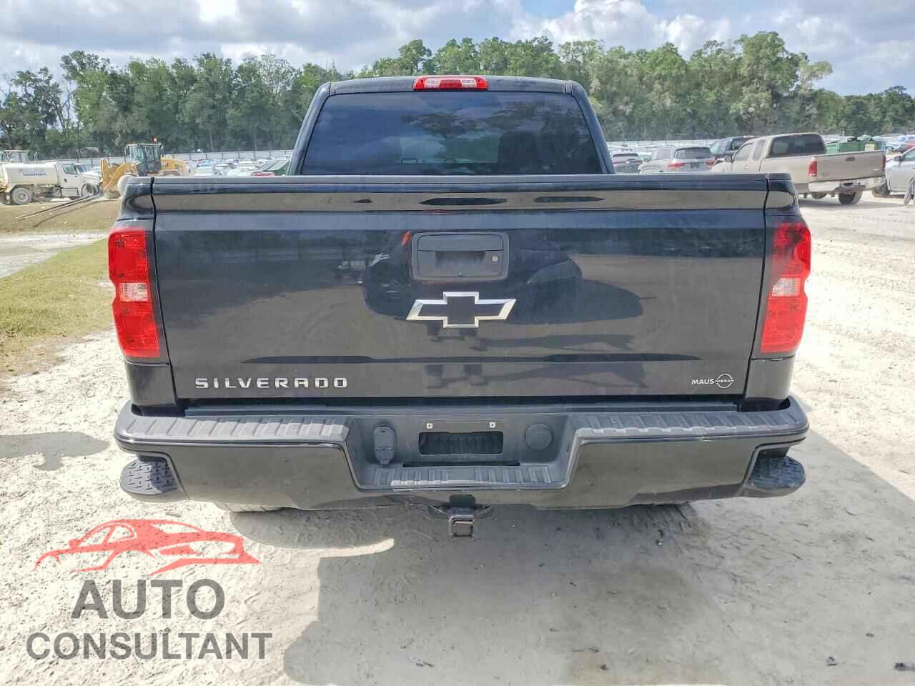 CHEVROLET SILVERADO 2018 - 1GCRCPEC3JZ246676