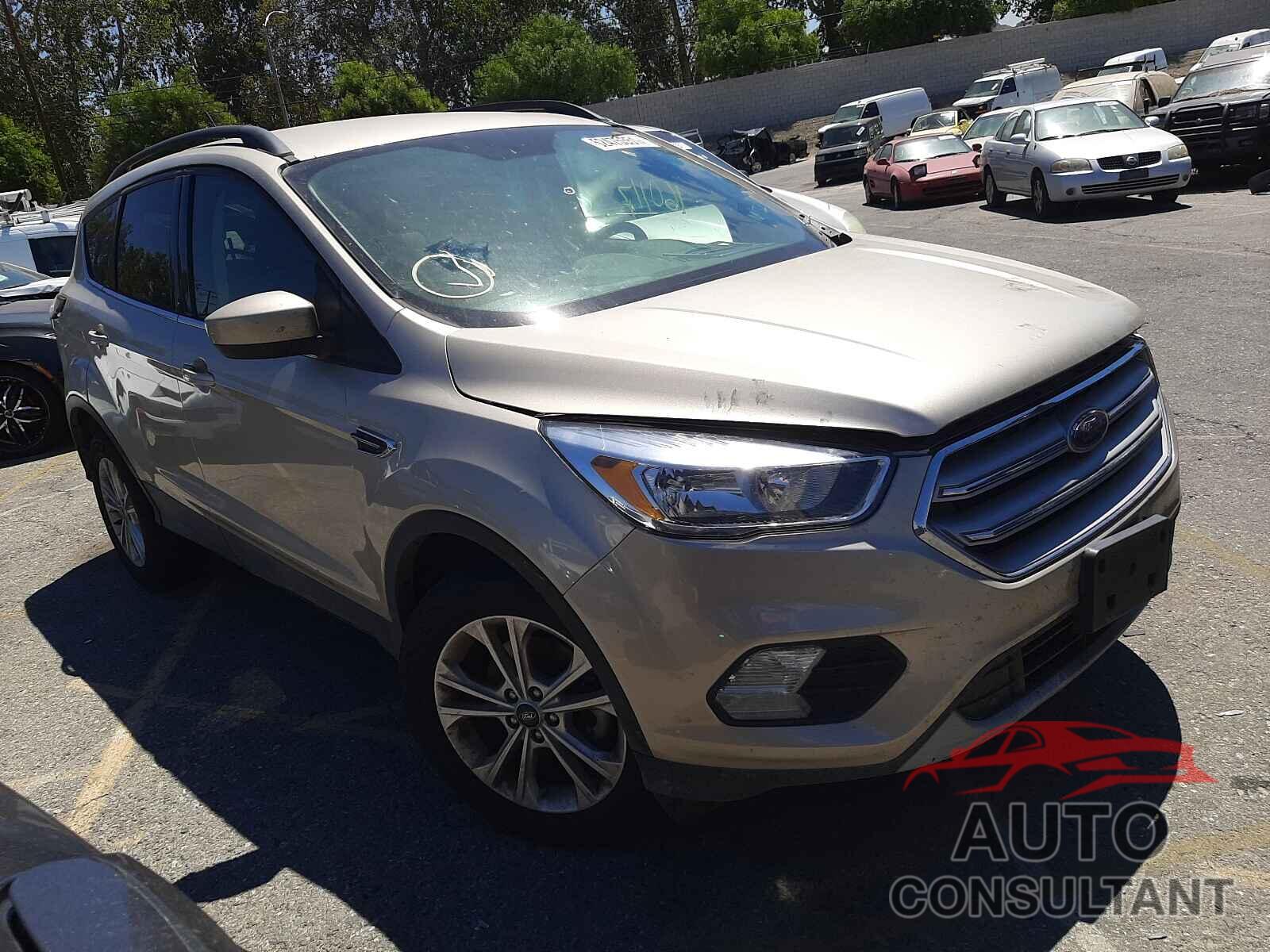 FORD ESCAPE 2018 - 1FMCU0GDXJUD23391