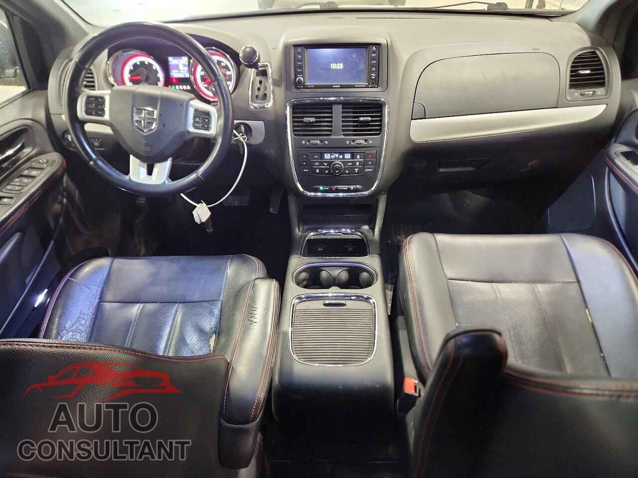 DODGE CARAVAN 2017 - 2C4RDGEG9HR557839