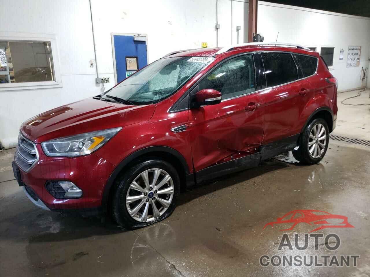 FORD ESCAPE 2017 - 1FMCU9J95HUA39010