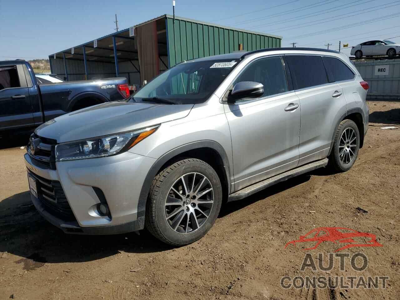 TOYOTA HIGHLANDER 2018 - 5TDJZRFH6JS492320