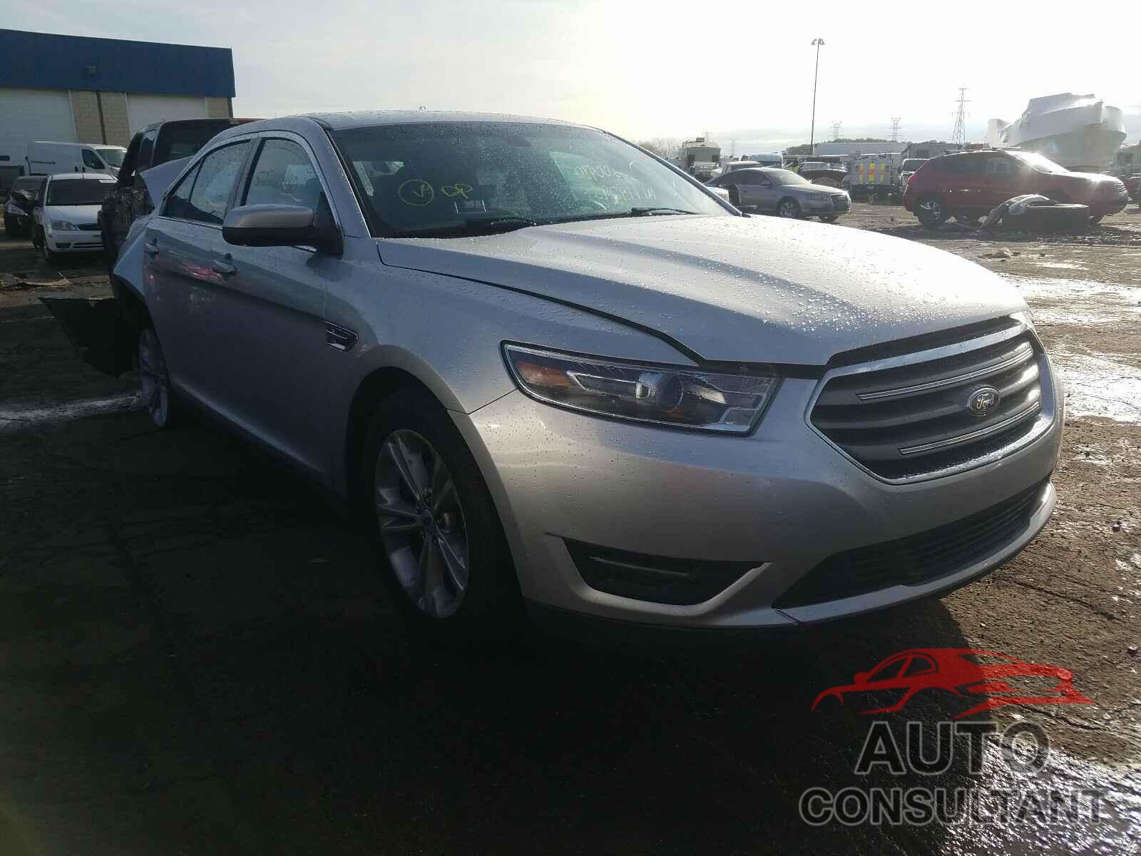 FORD TAURUS 2017 - 1FAHP2E82HG126894