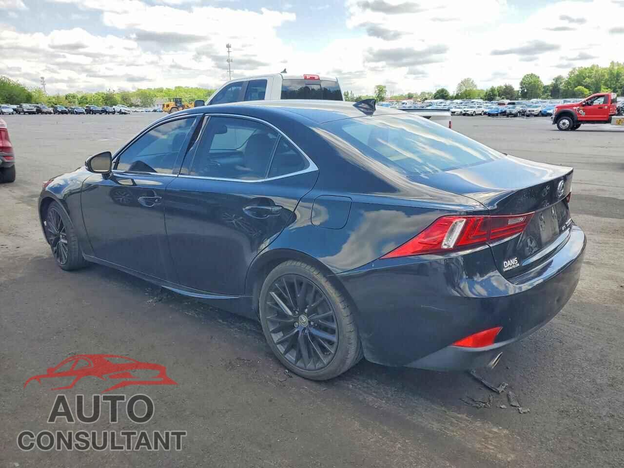 LEXUS IS 2016 - JTHCM1D21G5005528
