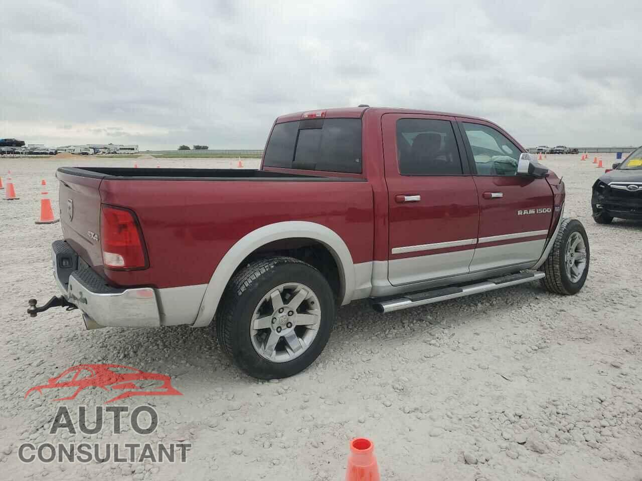 DODGE RAM 1500 2012 - 1C6RD7NT0CS341311