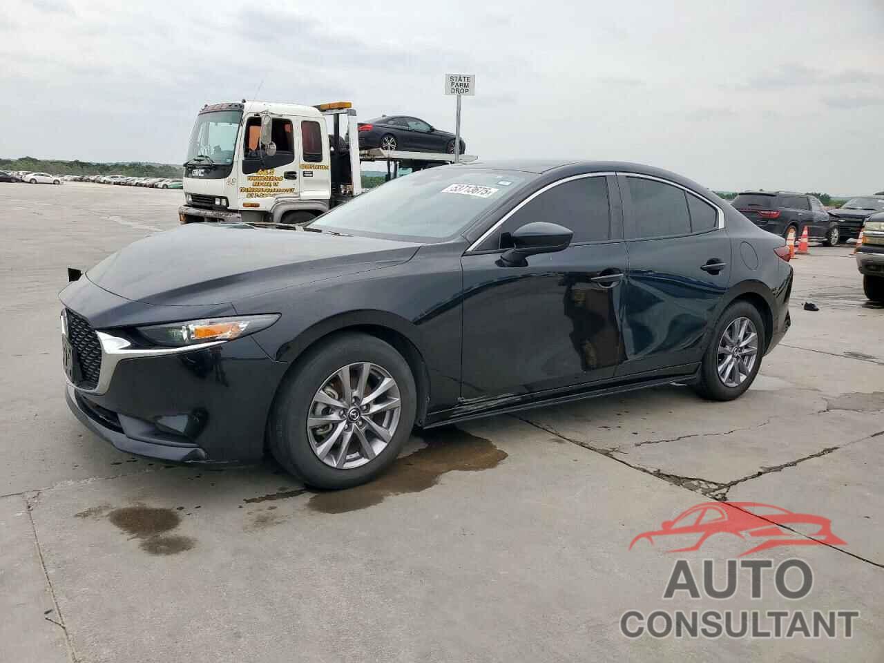 MAZDA 3 2022 - 3MZBPAA7XNM307392