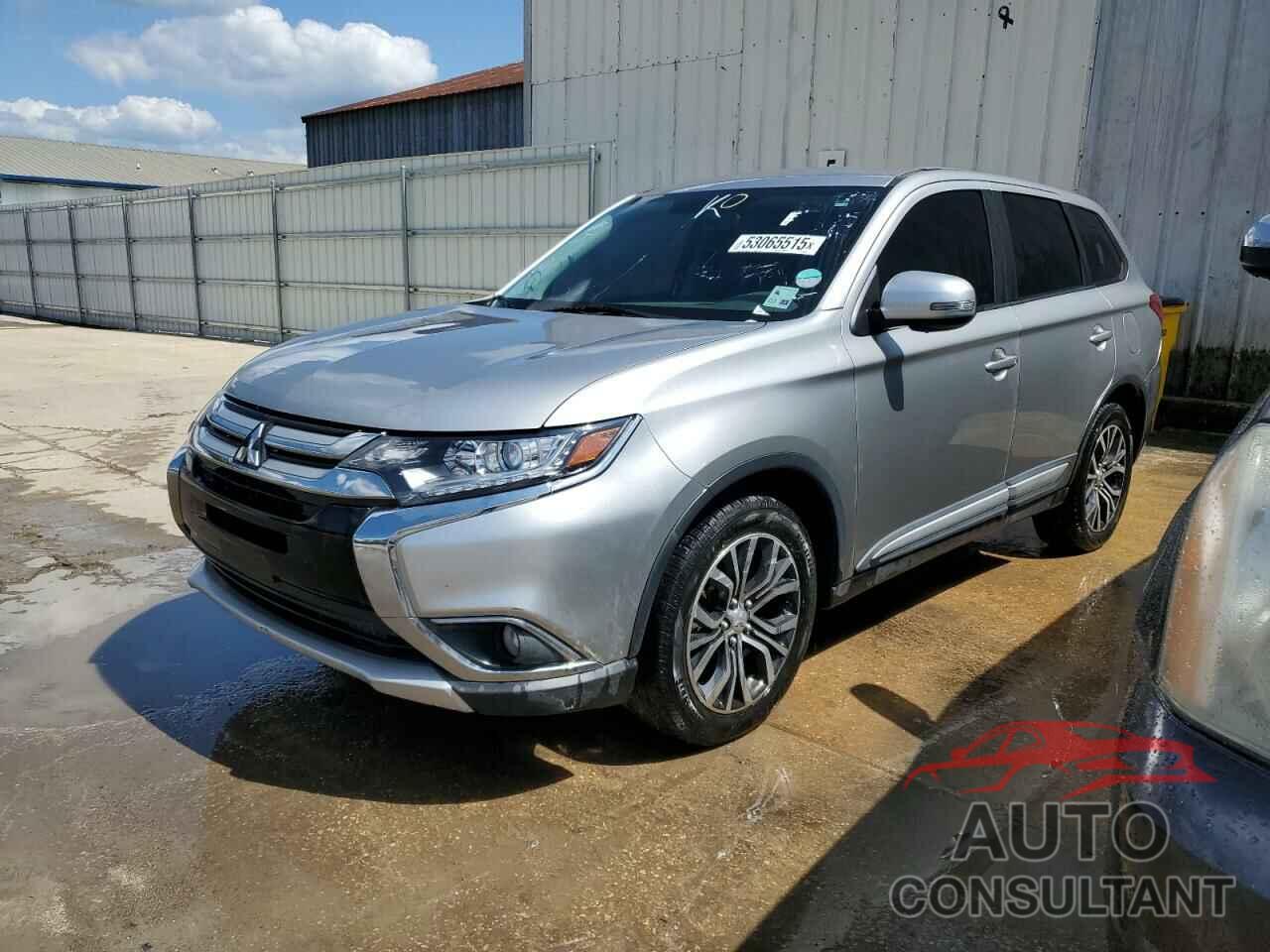 MITSUBISHI OUTLANDER 2018 - JA4AD3A33JJ004195