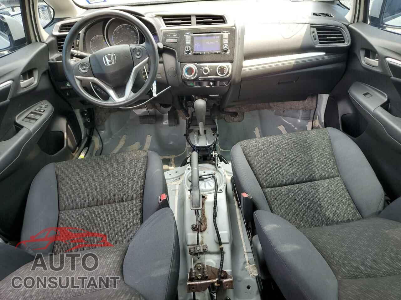 HONDA FIT 2017 - JHMGK5H52HS007777