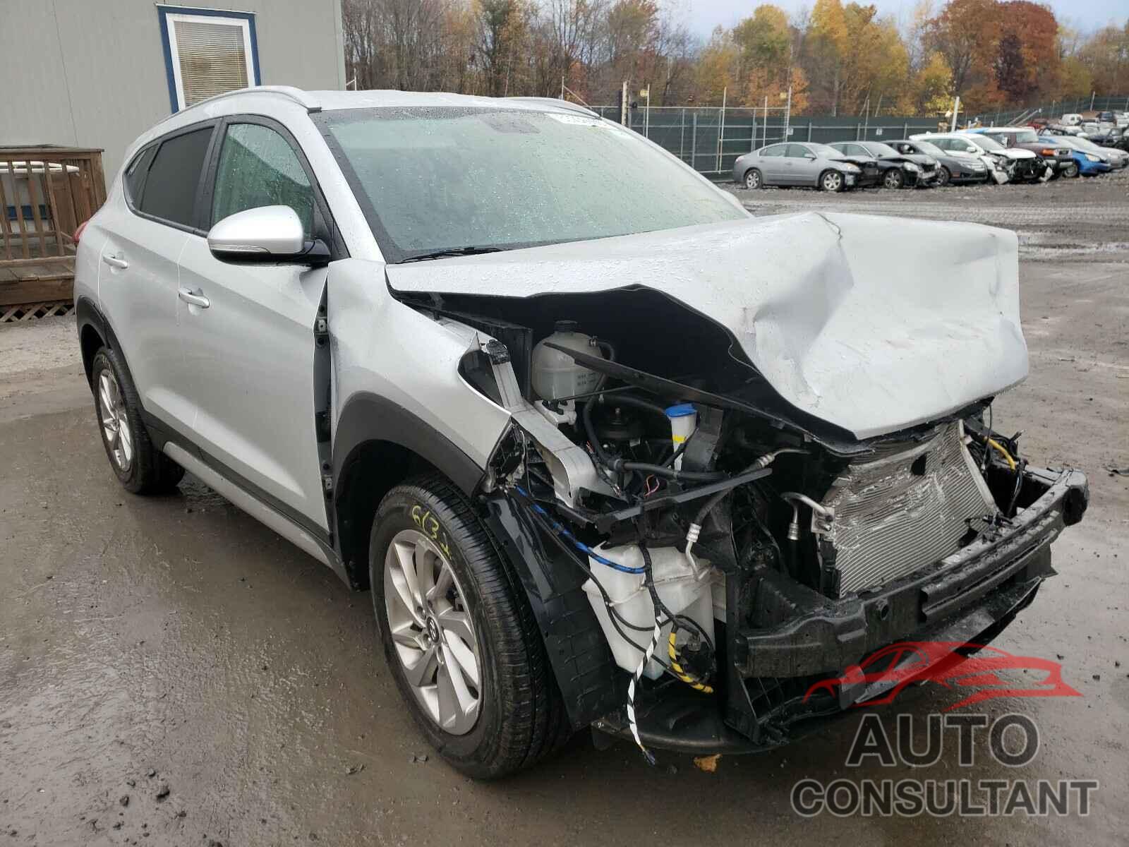 HYUNDAI TUCSON 2017 - KM8J3CA44HU513749