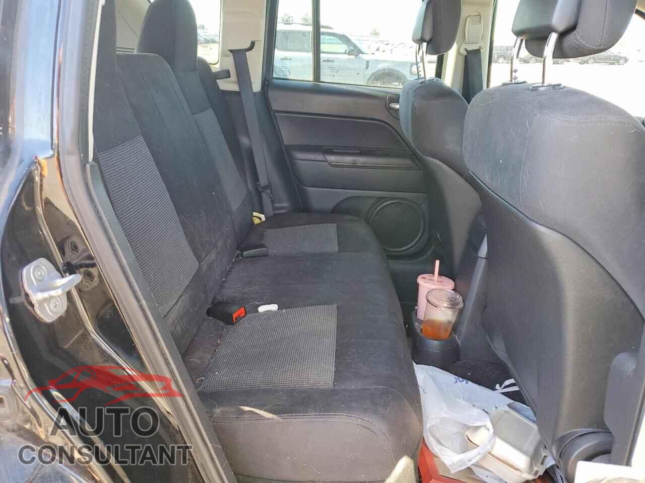 JEEP COMPASS 2012 - 1C4NJCBA7CD601039