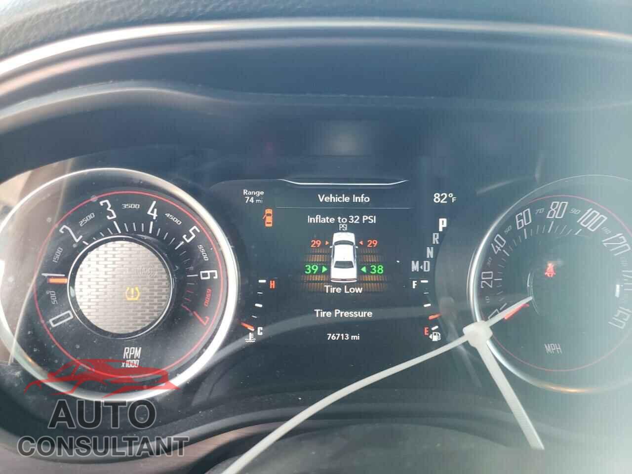 DODGE CHALLENGER 2018 - 2C3CDZAG2JH305146
