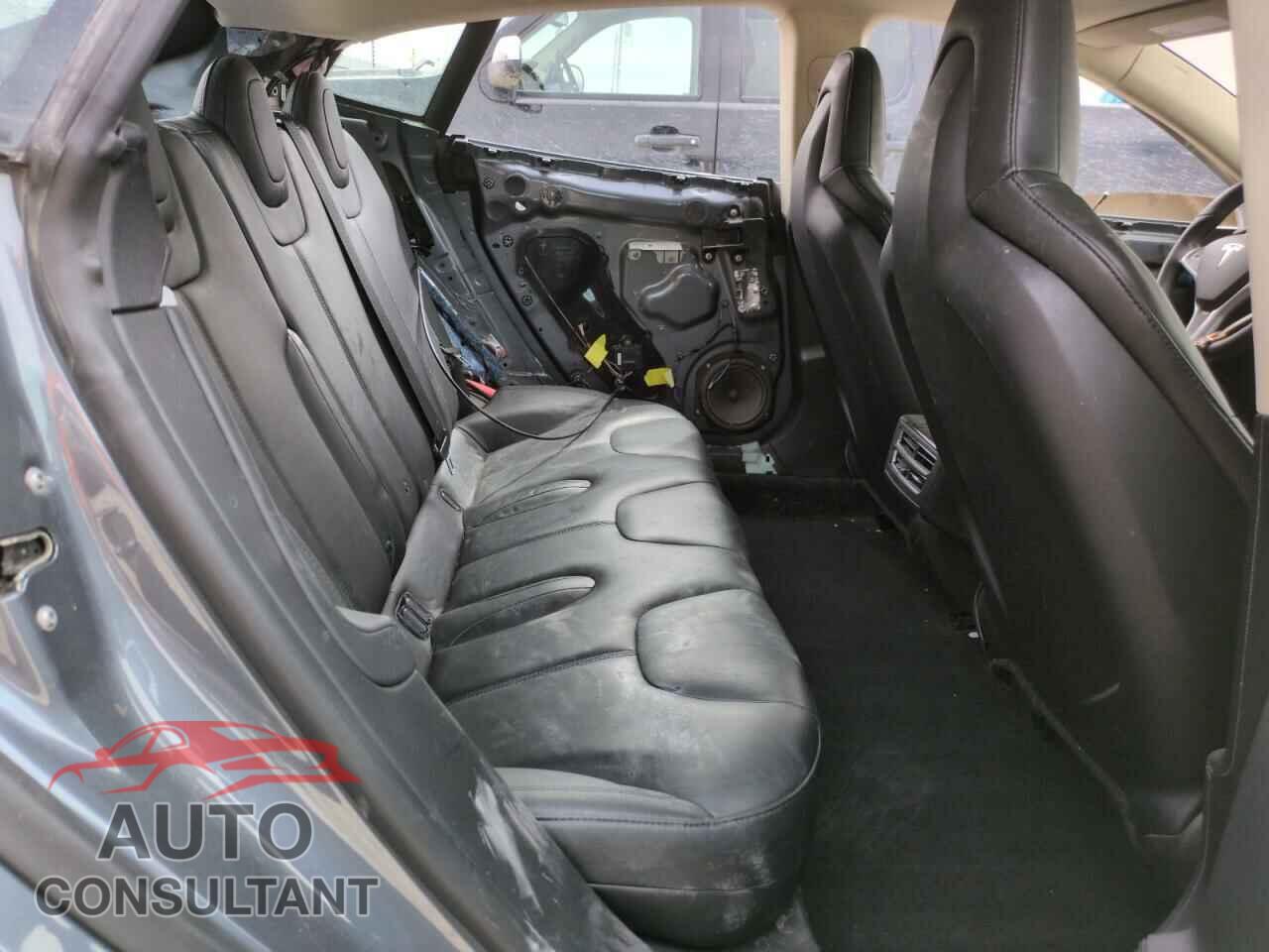 TESLA MODEL S 2013 - 5YJSA1BG6DFP04894