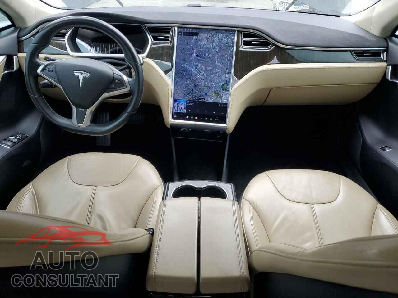 TESLA MODEL S 2013 - 5YJSA1AC1DFP11203