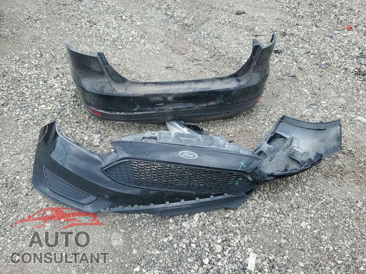 FORD FOCUS 2017 - 1FADP3F28HL337619
