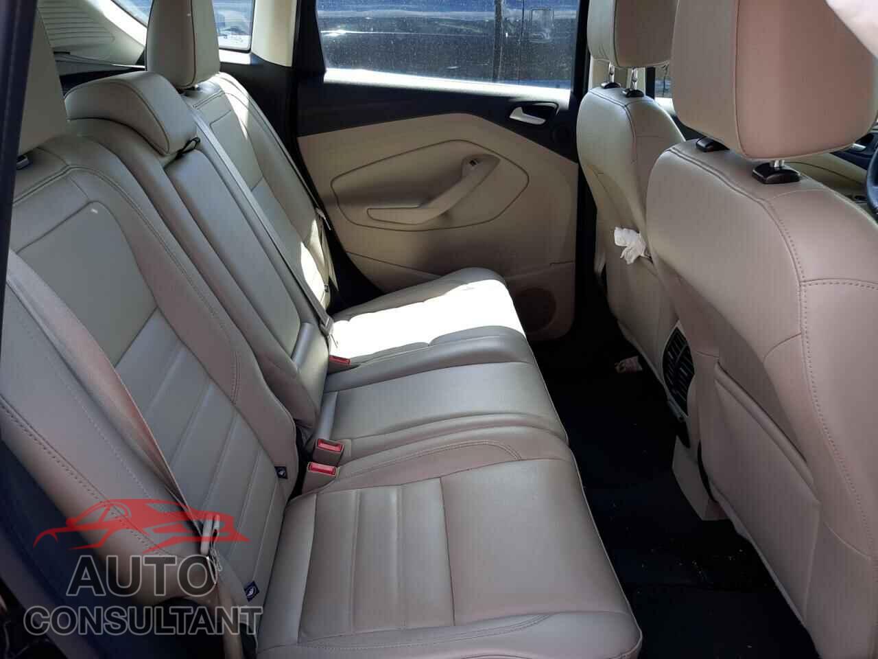 FORD CMAX 2017 - 1FADP5FU7HL103579
