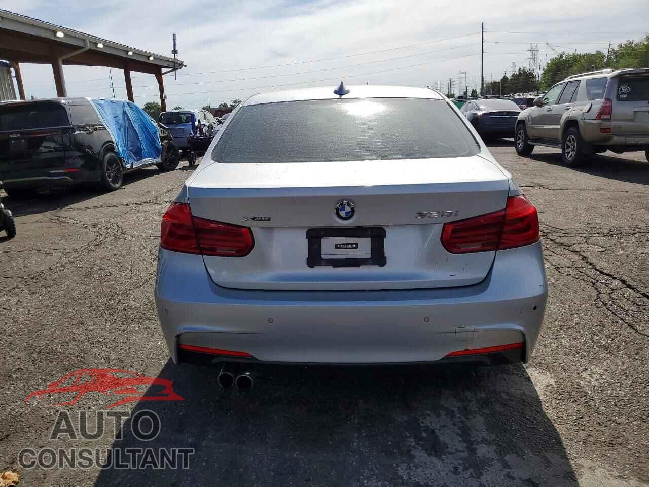 BMW 3 SERIES 2017 - WBA8D9C55HK678002