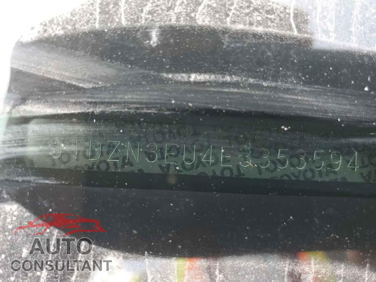 TOYOTA PRIUS 2014 - JTDZN3EU4E3353594