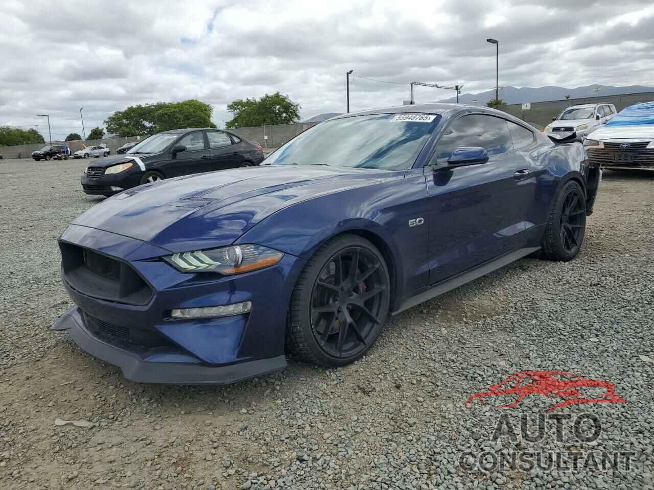FORD MUSTANG 2019 - 1FA6P8CFXK5189739