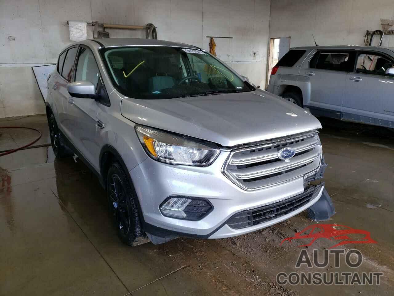 FORD ESCAPE 2017 - 1FMCU0GD3HUA29356