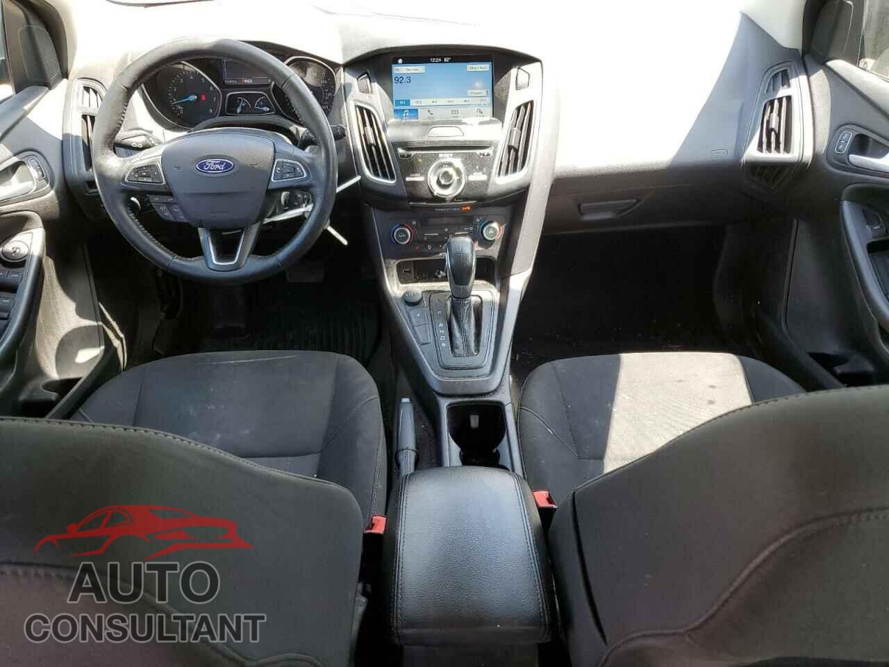 FORD FOCUS 2018 - 1FADP3M24JL202629