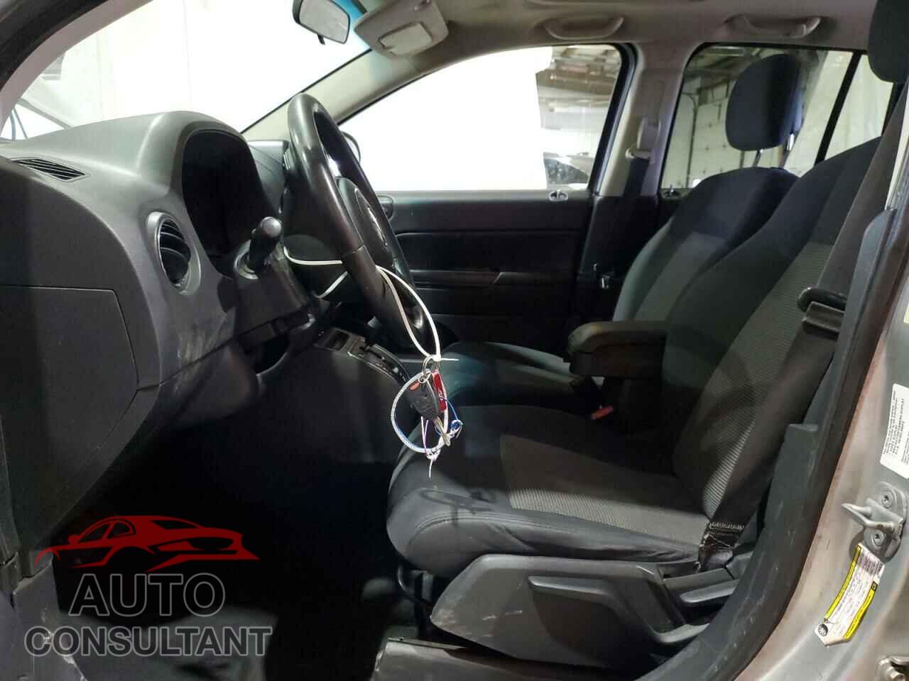 JEEP COMPASS 2011 - 1J4NF1FB6BD282878