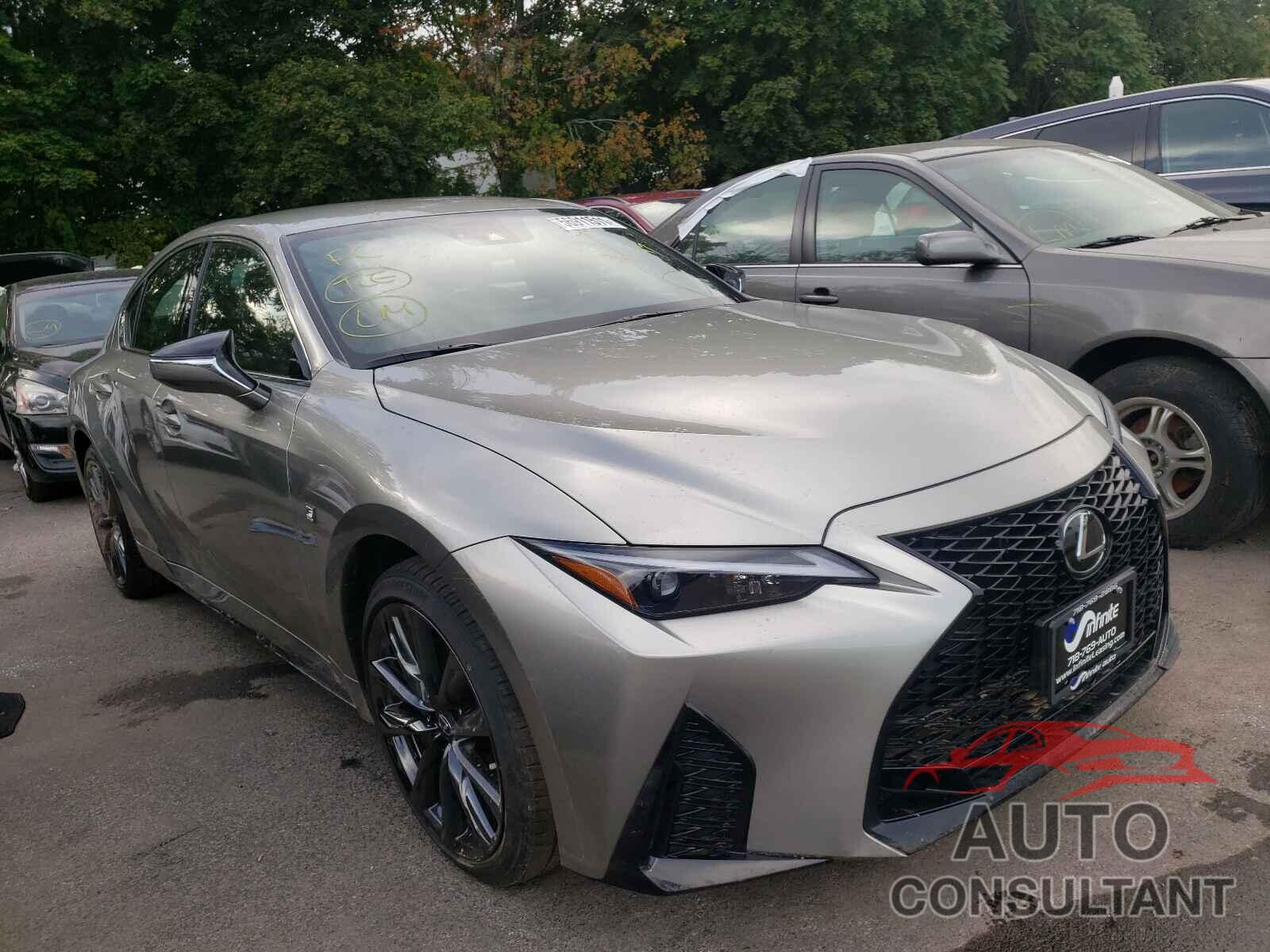 LEXUS IS 2021 - JTHGZ1E25M5022491