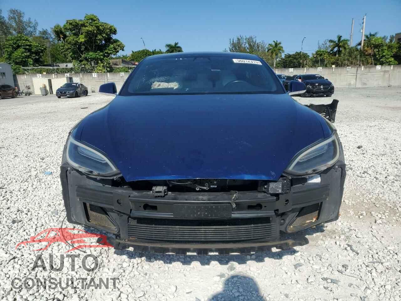 TESLA MODEL S 2017 - 5YJSA1E25HF215893