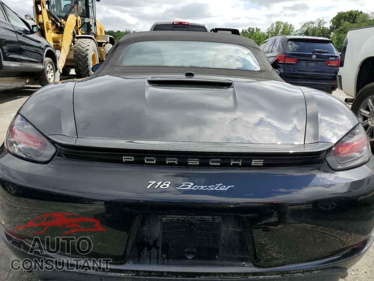 PORSCHE BOXSTER 2017 - WP0CA2A86HS220771