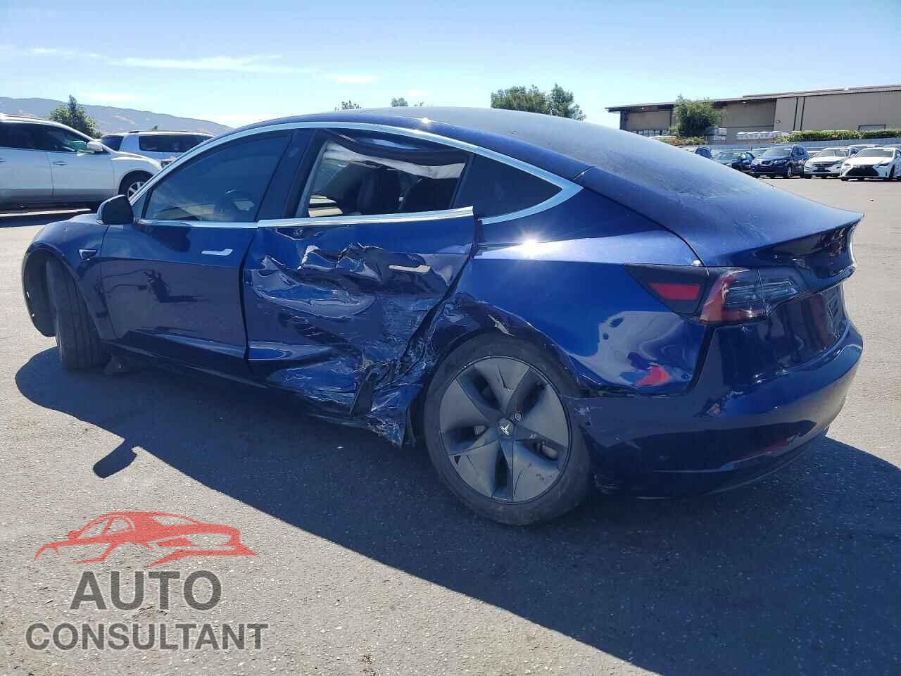 TESLA MDL 3 STD 2018 - 5YJ3E1EA2JF059253