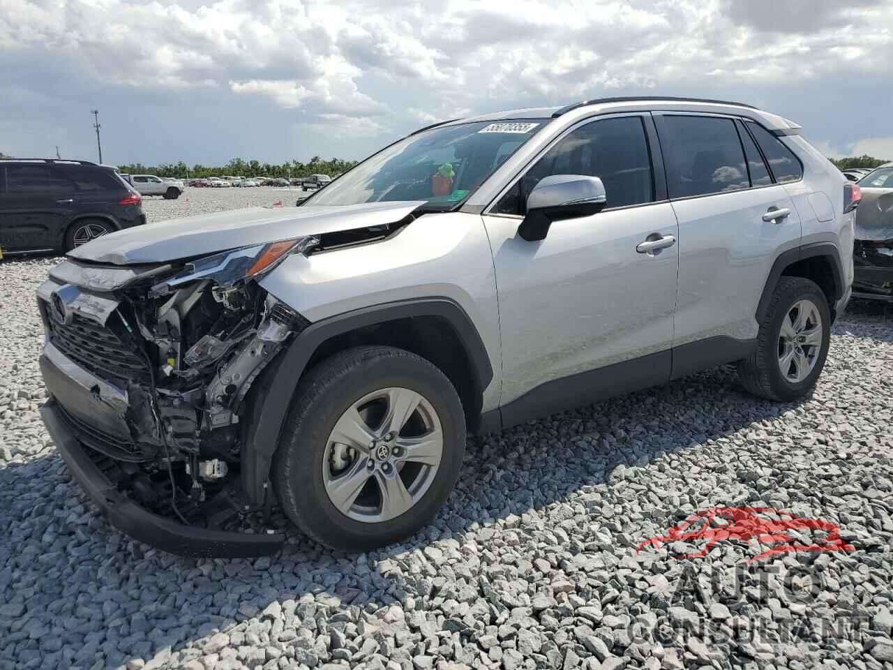 TOYOTA RAV4 2023 - 2T3W1RFVXPC214354