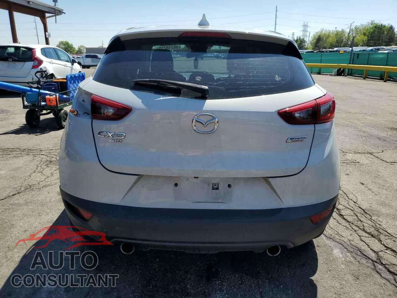 MAZDA CX-3 2018 - JM1DKFB74J0328404