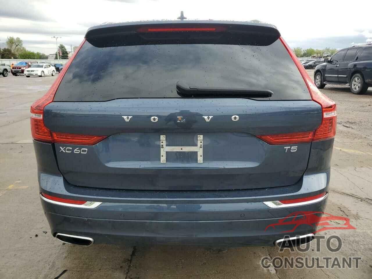 VOLVO XC60 2021 - YV4102RL2M1823863