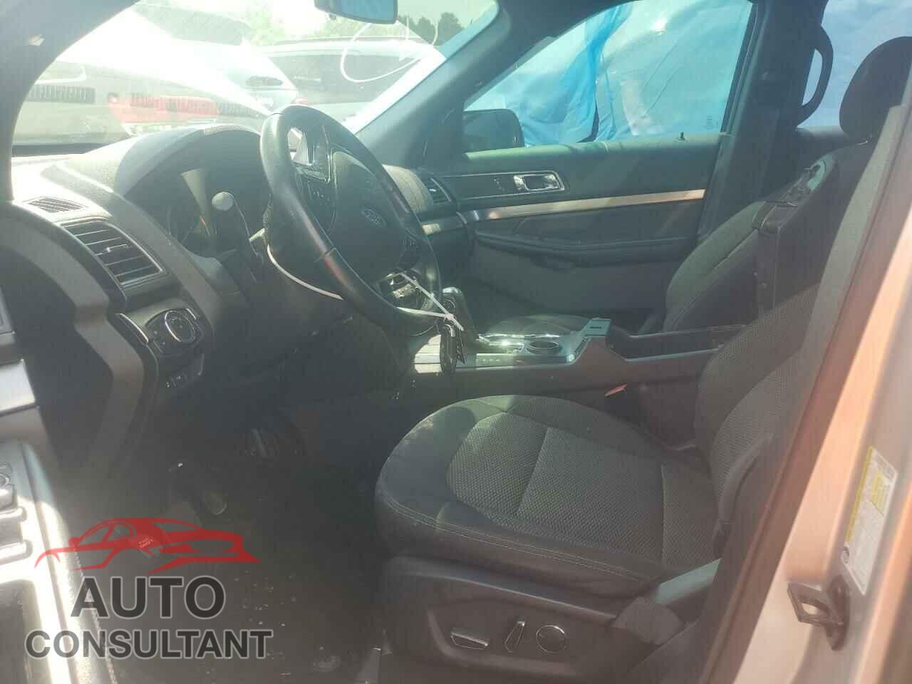 FORD EXPLORER 2018 - 1FM5K7D86JGB86933