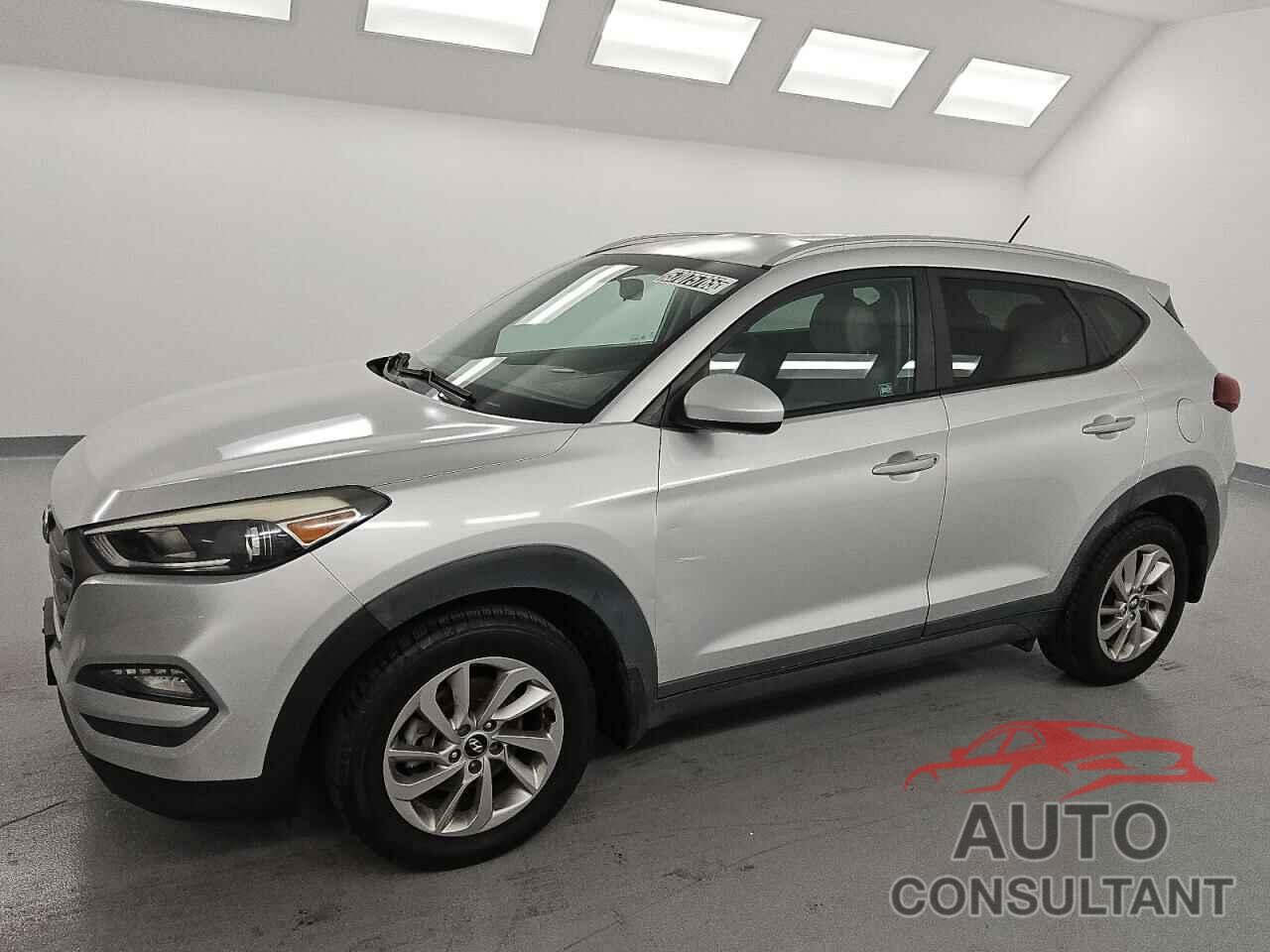 HYUNDAI TUCSON 2016 - KM8J33A41GU076078