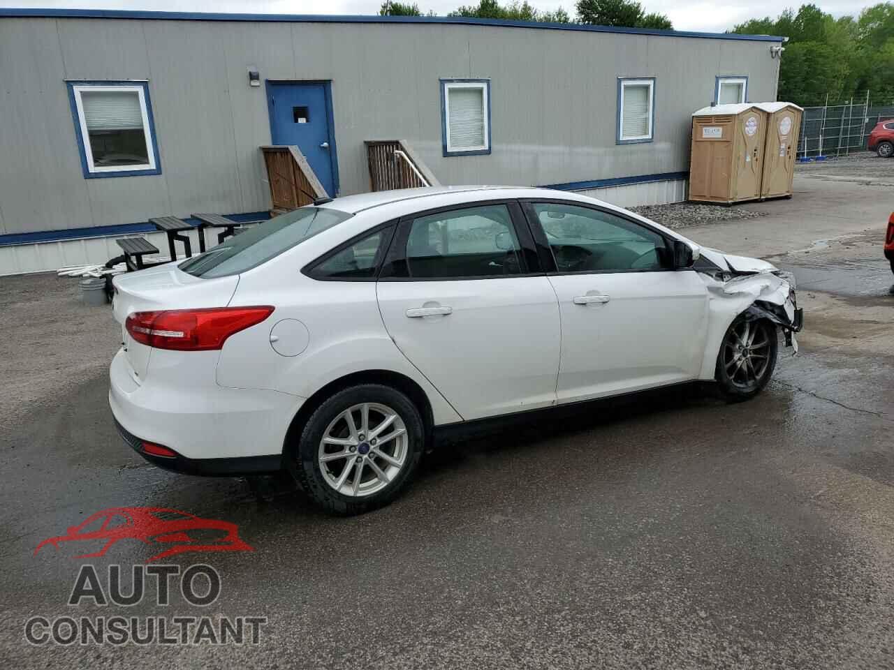 FORD FOCUS 2017 - 1FADP3F22HL274260