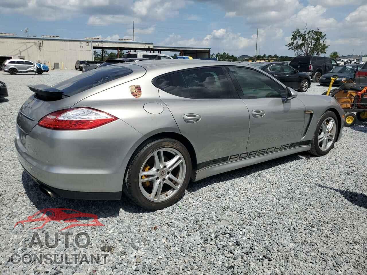 PORSCHE PANAMERA 2011 - WP0AA2A73BL010872