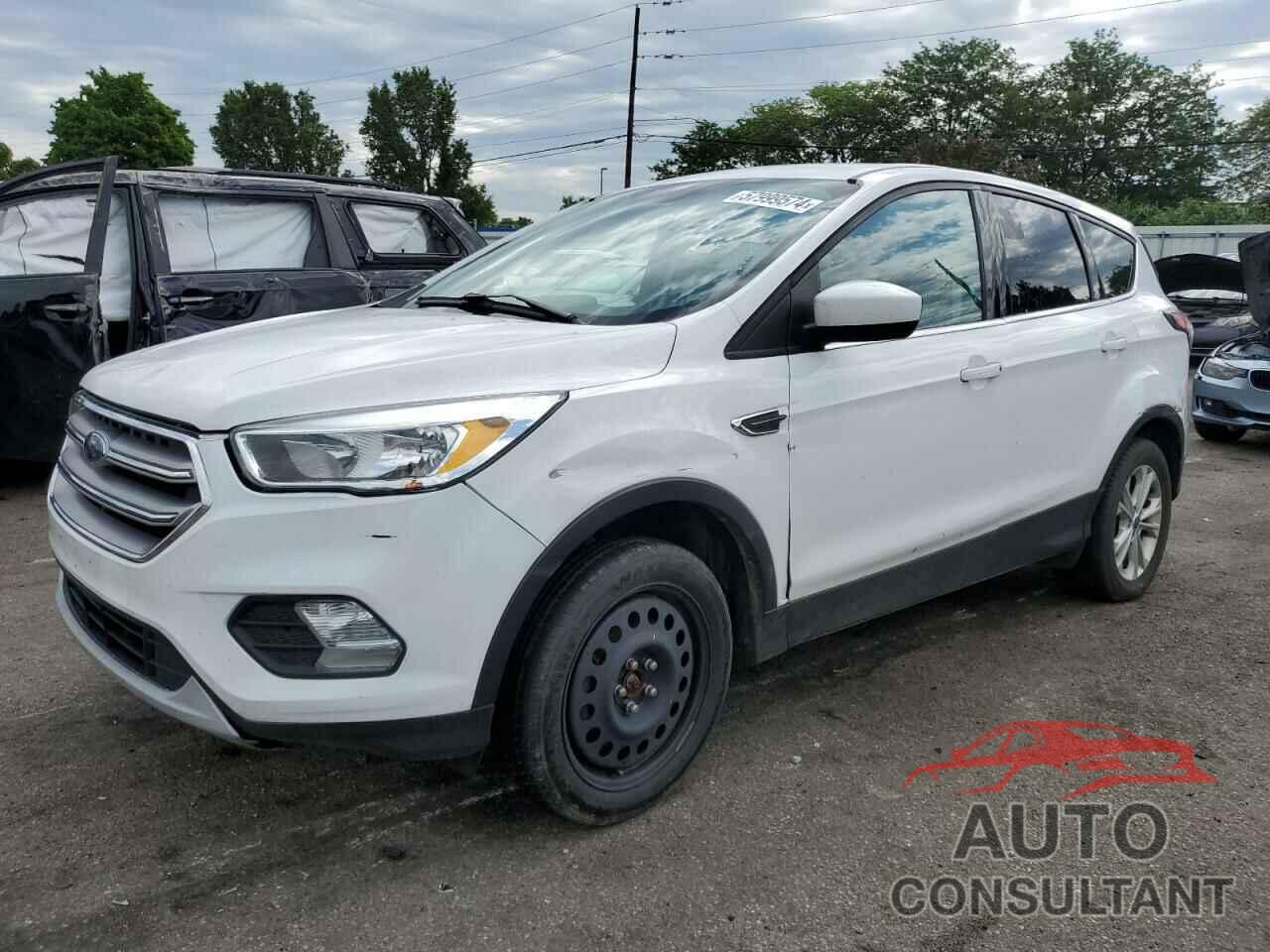 FORD ESCAPE 2017 - 1FMCU0GD1HUA30442