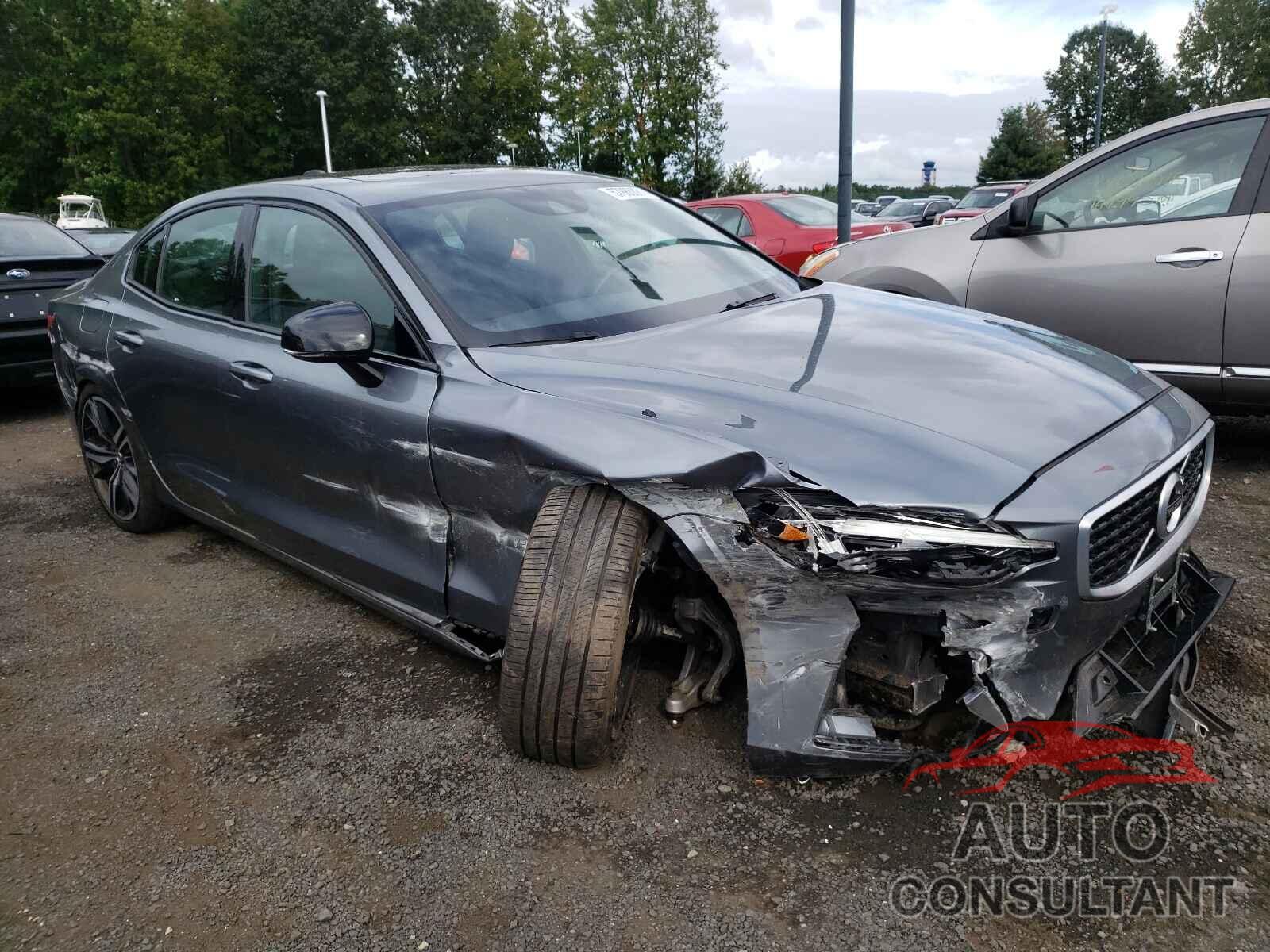 VOLVO S60 2019 - 7JRA22TM2KG003227