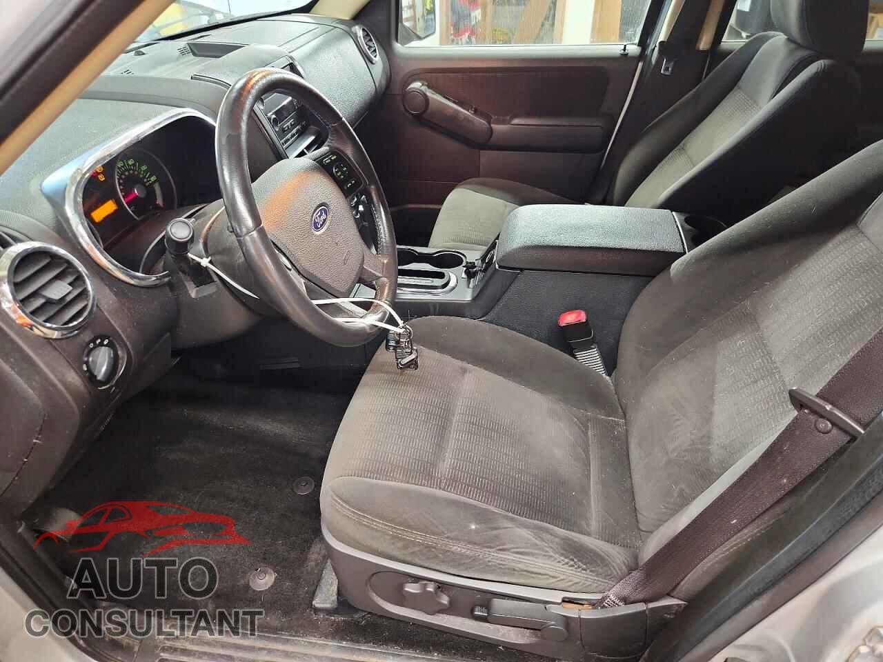 FORD EXPLORER 2010 - 1FMEU7DEXAUA85900