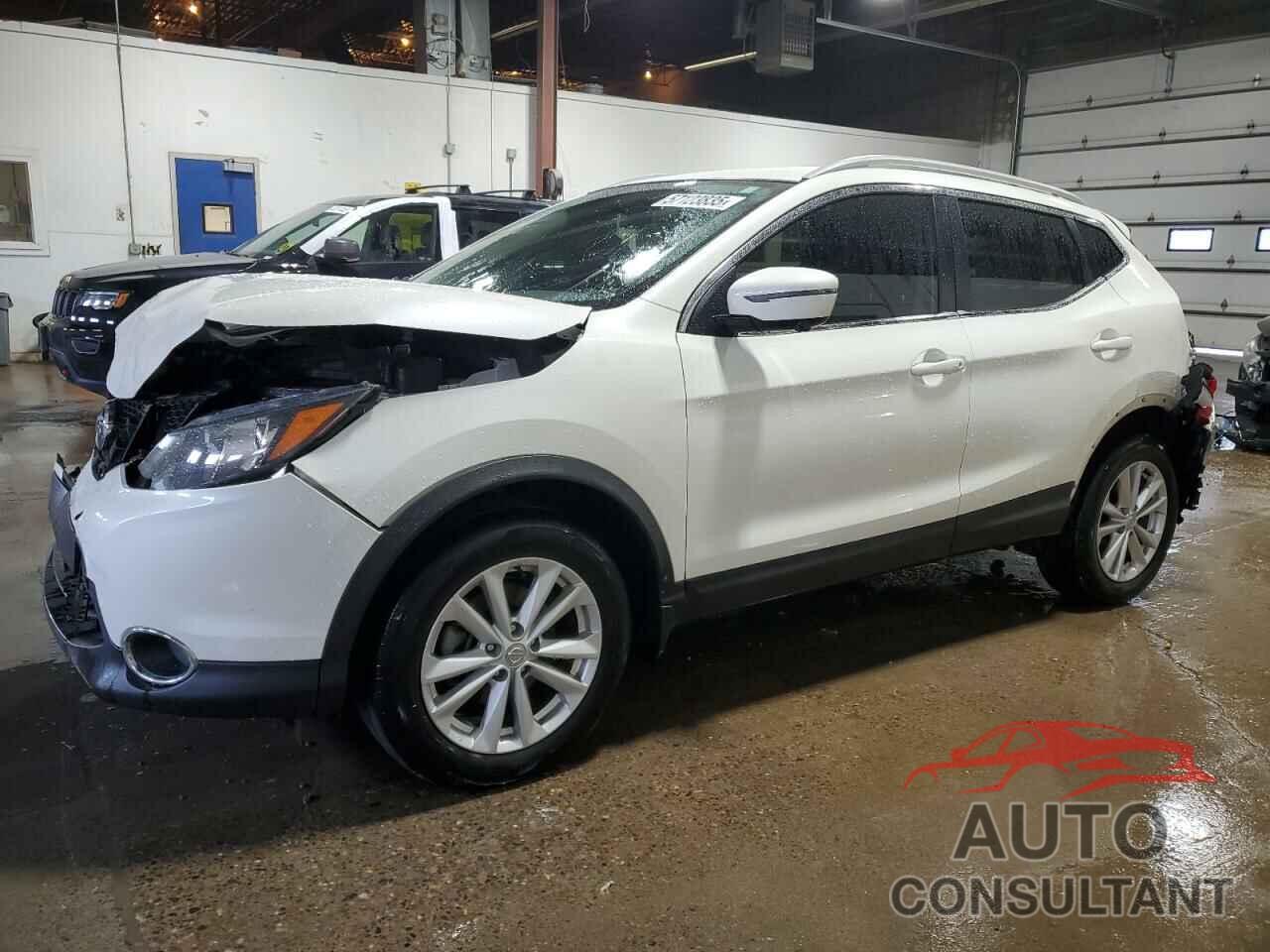 NISSAN ROGUE 2017 - JN1BJ1CR8HW134594