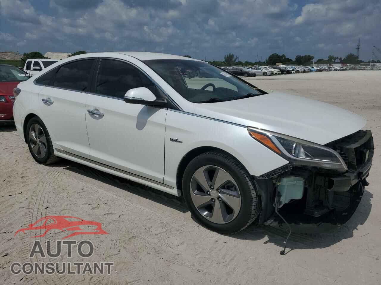 HYUNDAI SONATA 2017 - KMHE54L25HA045044