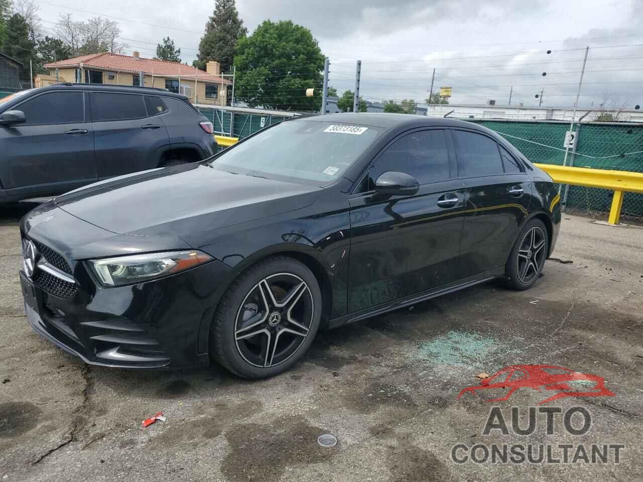 MERCEDES-BENZ A-CLASS 2022 - W1K3G4FB6NJ372619